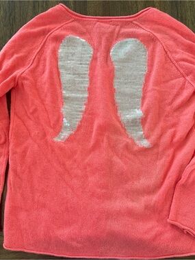 Women's Coral Sequin Angel Wing Crewneck Sweater 100% cashmere